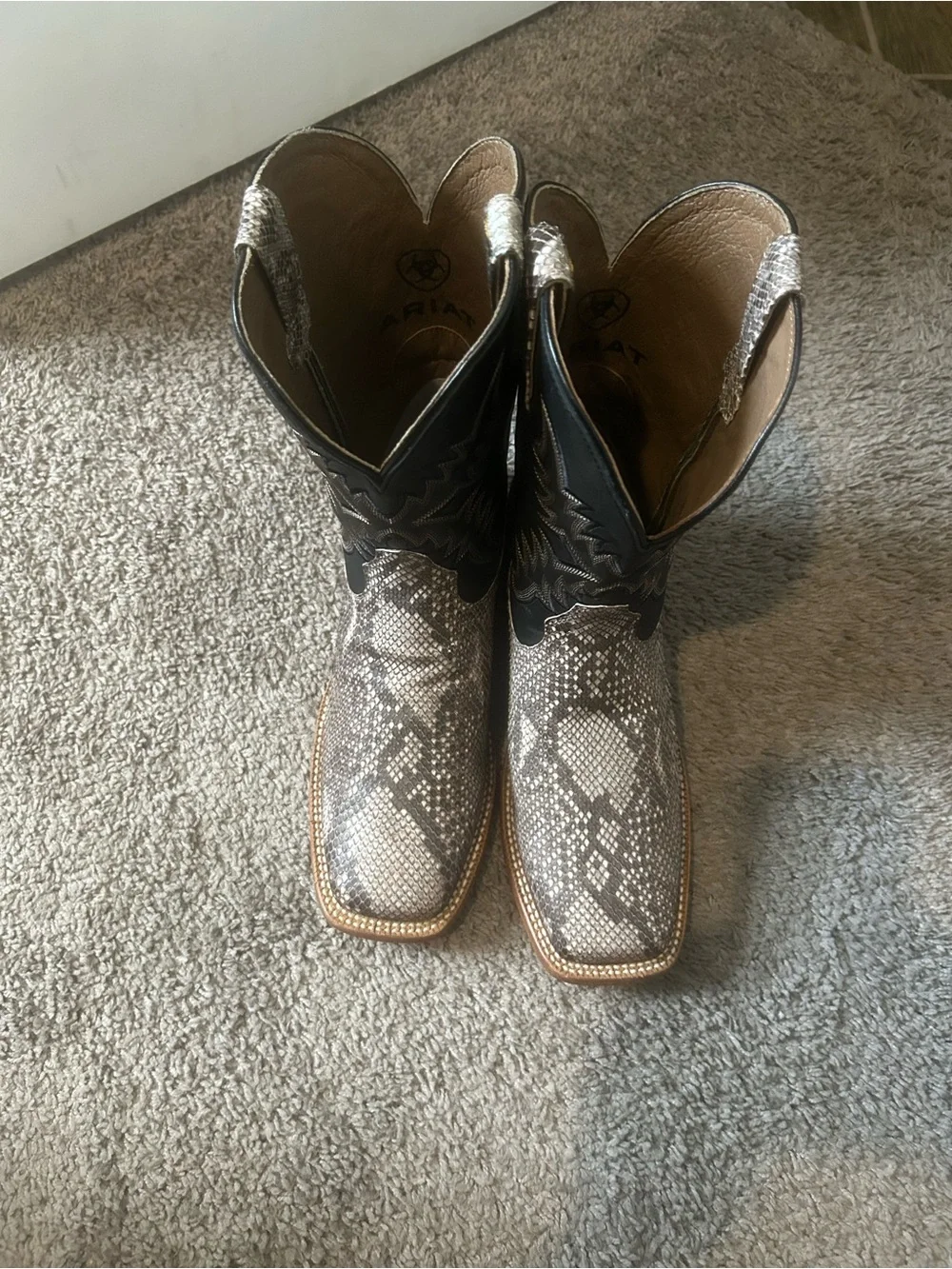 Ariat Dry Gulch Python 11EE